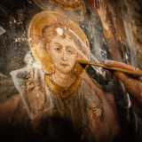 Dopo un secolo di abbandono torna al suo antico splendore l�affresco della Madonna del Segno, rara e preziosa raffigurazione quattrocentesca custodita all�interno della chiesa di San Martino di Bari Vecchia